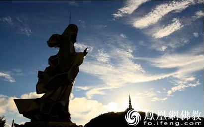 梦见自己脱发|如何防治早期脱发？提升头发生长速度的几个方法